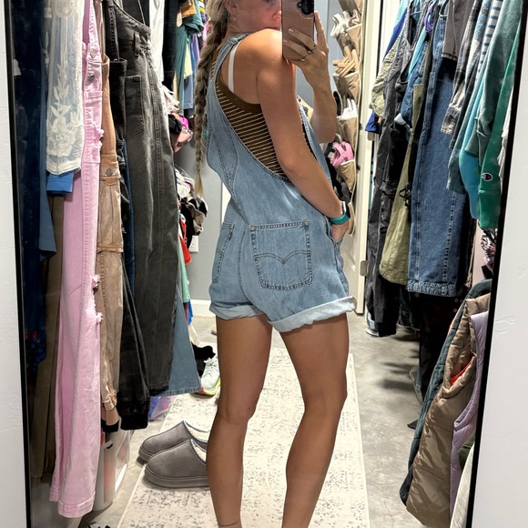 Levi’s Vintage Women’s Shortalls - Picture 3 of 4
